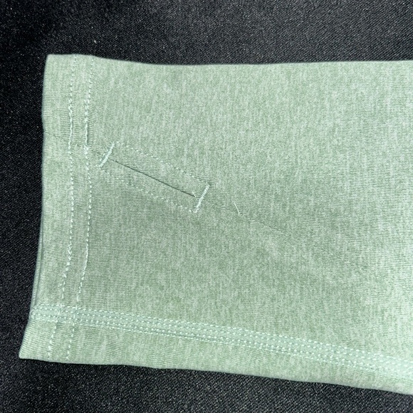 VIOOH Crop top. (1074) - Picture 5 of 6